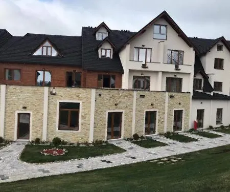 Aparthotel Lucky-milmari 3*